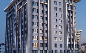 Nova Vista Deluxe & Suites A Member Of Radisson Individuals